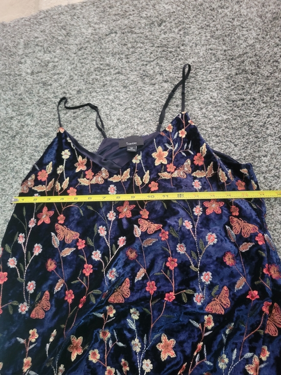 Floral Embroidered Navy Velvet Cami Top - Picture 5 of 12